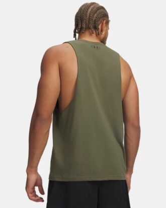 Cut-Off-Tanktop mit Ausschnitt links auf der Brust