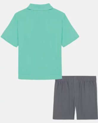 Einfarbiges Fisch-Shirt & Shorts-Set Einfarbiges Fisch-Shirt & Shorts-Set