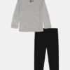 Multi Sport-Set mit langen Ärmeln für Neugeborene Multi Sport-Set mit langen Ärmeln für Neugeborene