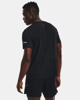 Nahtloses Stride-Shirt mit kurzen Ärmeln Nahtloses Stride-Shirt mit kurzen Ärmeln