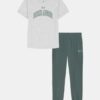 Tech Little Kurzarm- und Jogginganzug Tech Little Kurzarm- und Jogginganzug